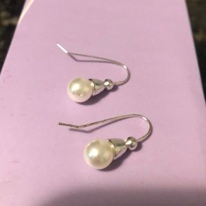 Lia Sophia hanging pearl earrings